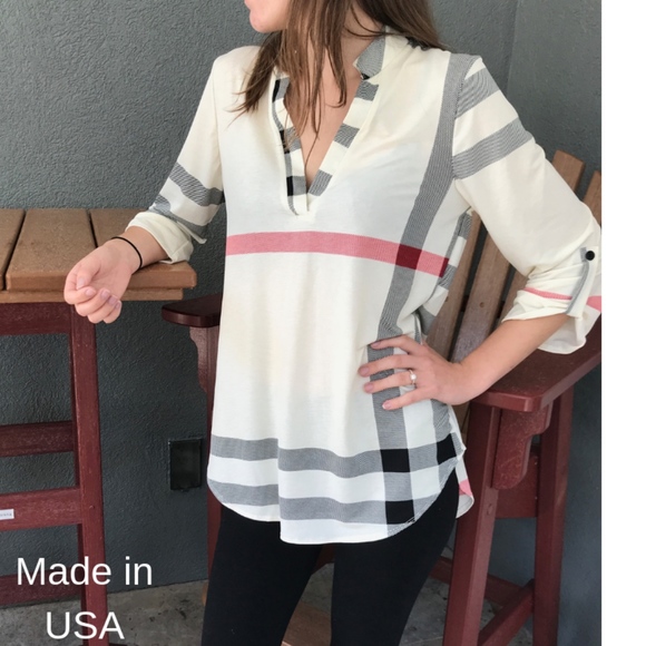 Tops - Cream plaid top tunic